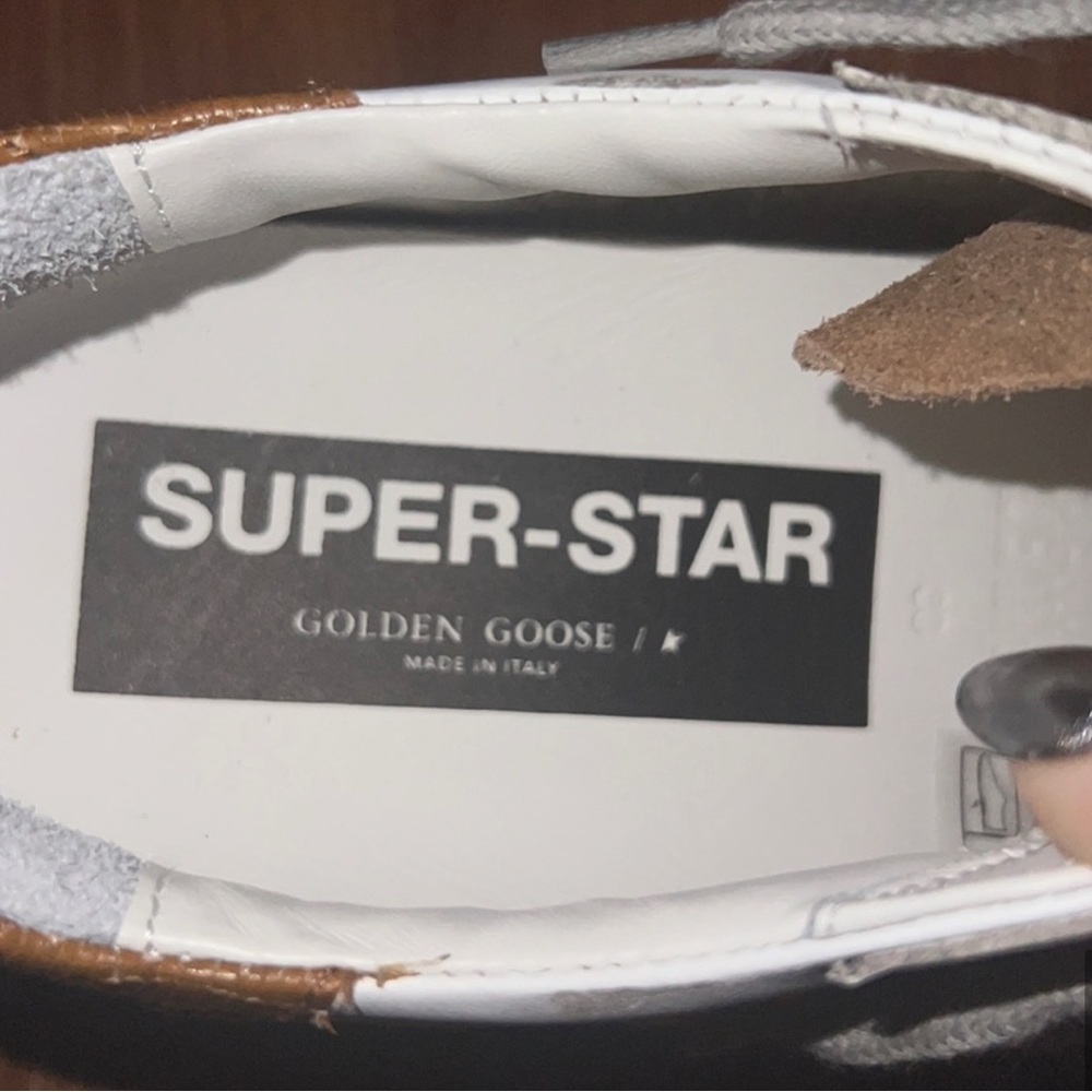 Golden Goose Superstar - Brand New NWT
In box with passport and dust bag - Picture 7 of 10